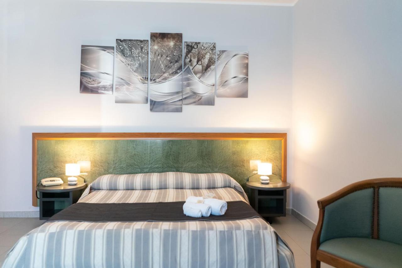 Hotel Melissa Torre Melissa Exteriér fotografie