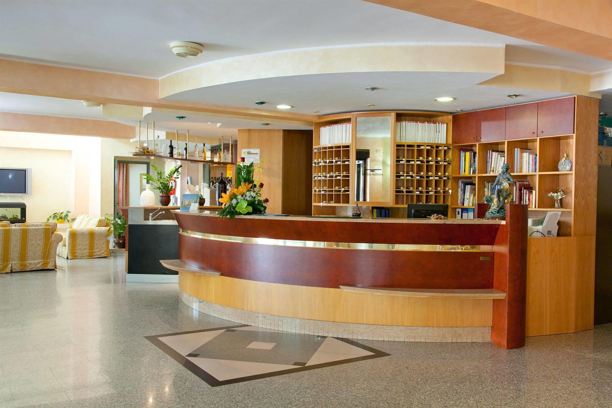Hotel Melissa Torre Melissa Exteriér fotografie